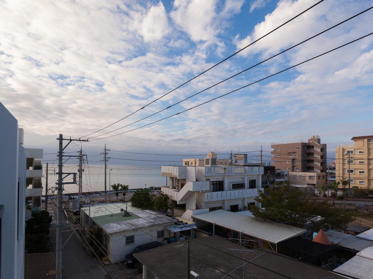 Kariyushi Condominium Resort Chatan ARAHA SUNSET Bagian luar foto